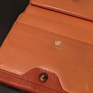 POSTALCO Crossgrain Leather Card & Coin Wallet